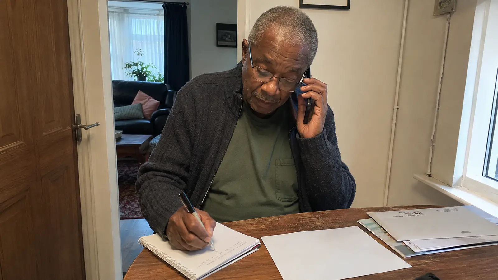 calling insurer about cataract surgery cover - Illustrative Image