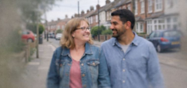 An illustrative image of a softly blurred photo to suggest visual impairment from cataracts